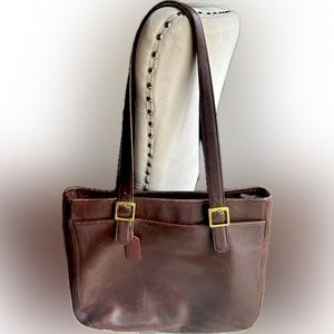 Vintage Coach Chelsea tote with matching coin purse, creed B9C-6006